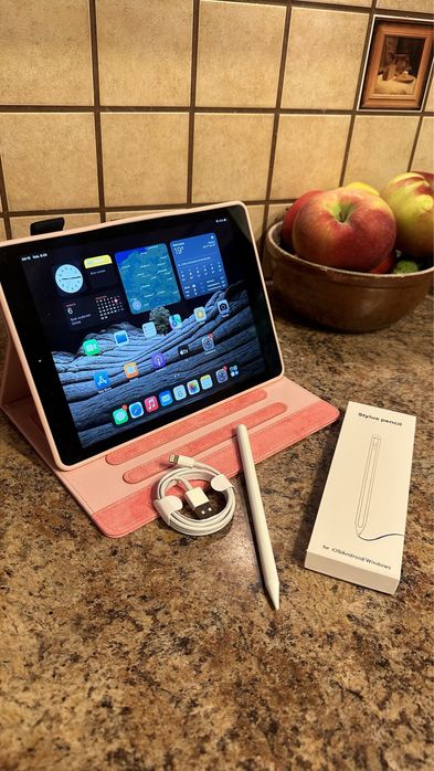 Tablet iPad Apple Retina 10” - TOUCH ID - PROCREATE + nowe etui