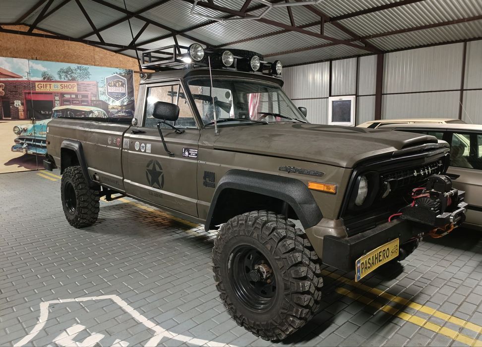 Jeep Gladiator 4x4 5.9 V8