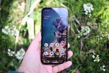 Google Pixel 9a w idealnym stanie + oryginalne etui