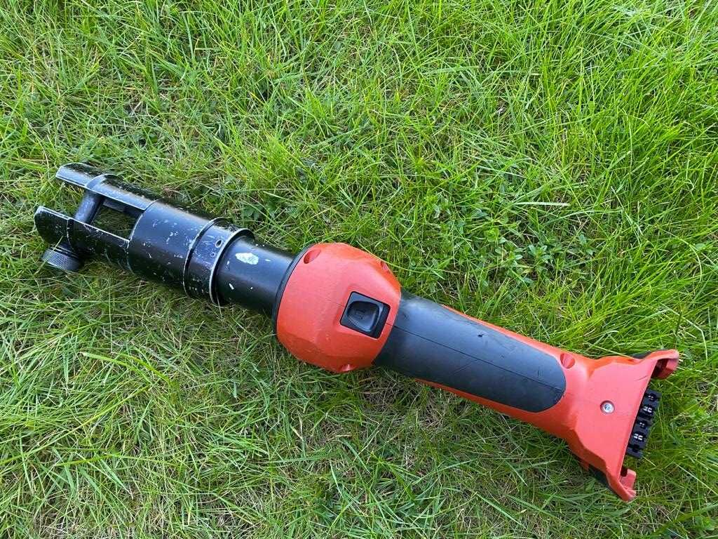 zaciskarka akumulatorowa  HILTI NPR 32-A