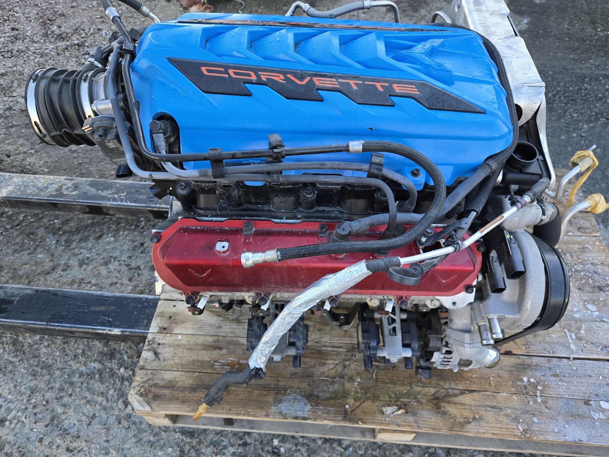 Silnik 6.2 corvette c8 lt2 chevrolet corvette c8 2020r 6.2 v8 komplet