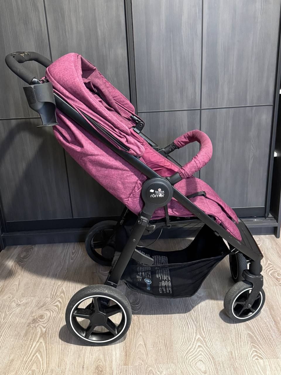 Прогулянкова коляска Britax-Romer B-Agile M Cherry Wine