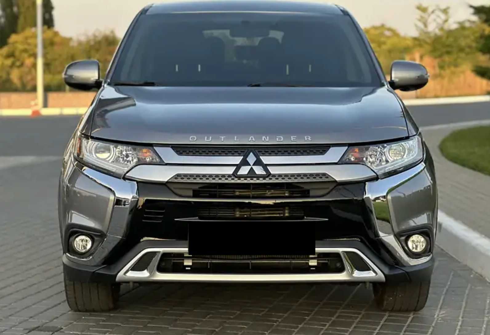 Mitsubishi Outlander SE 2019