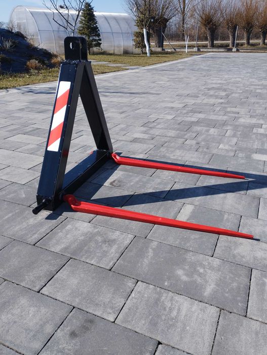 Ramka do Bel z kłami na Tylni Tuz do Ciągnika Szybka wysyłka