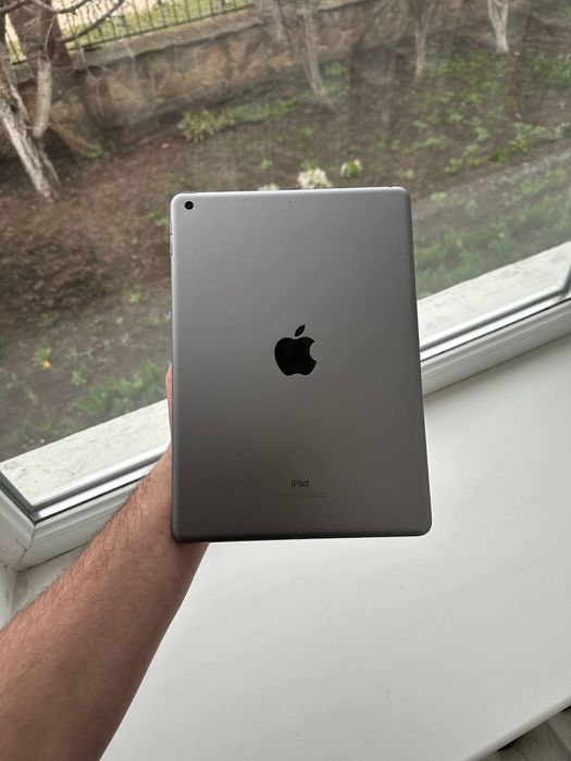 iPad 6 покоління 128Gb Wi-Fi (2018)