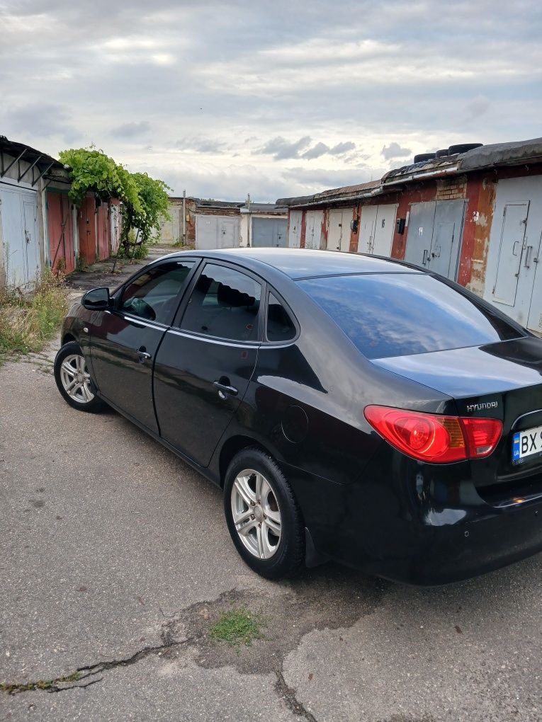 Продам Hyundai Elantra