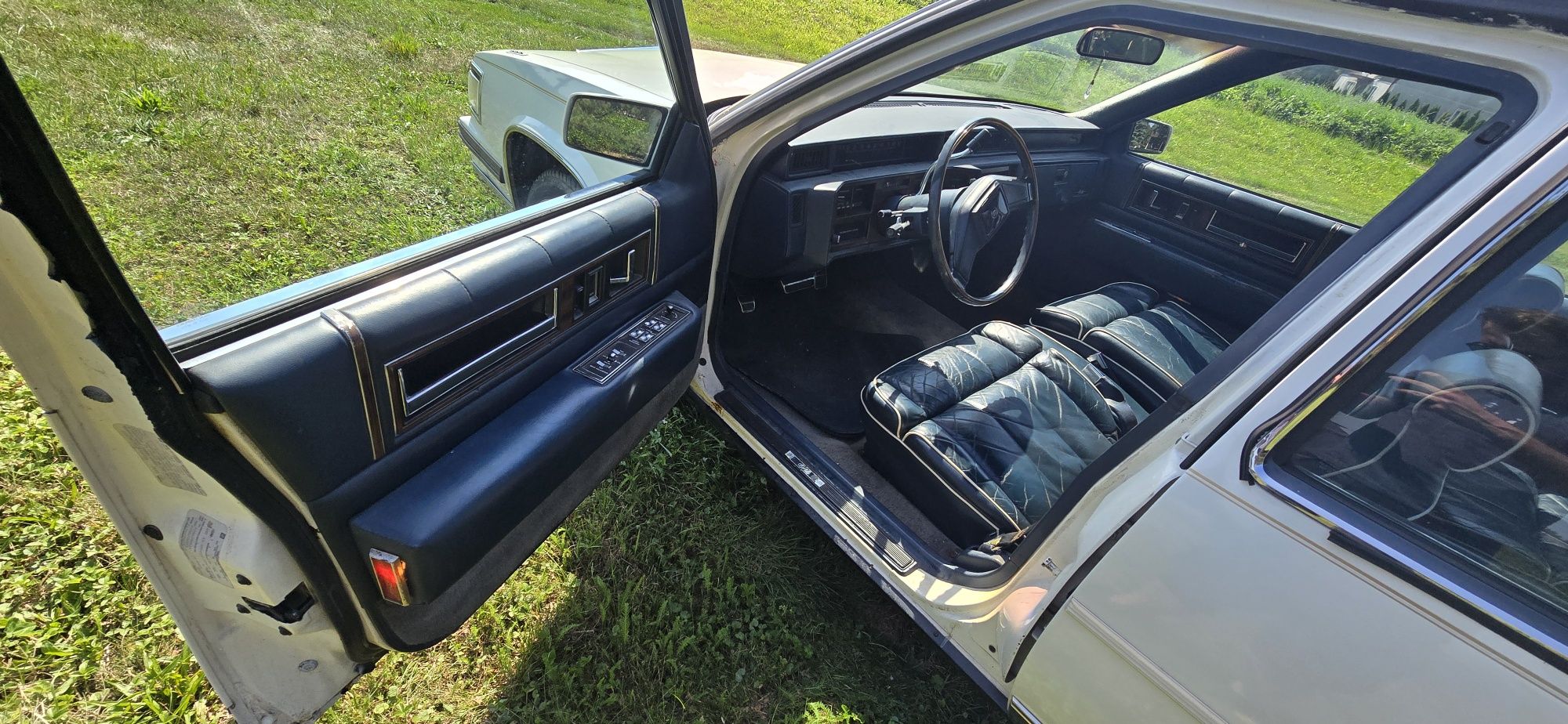 Cadillac deville 1989