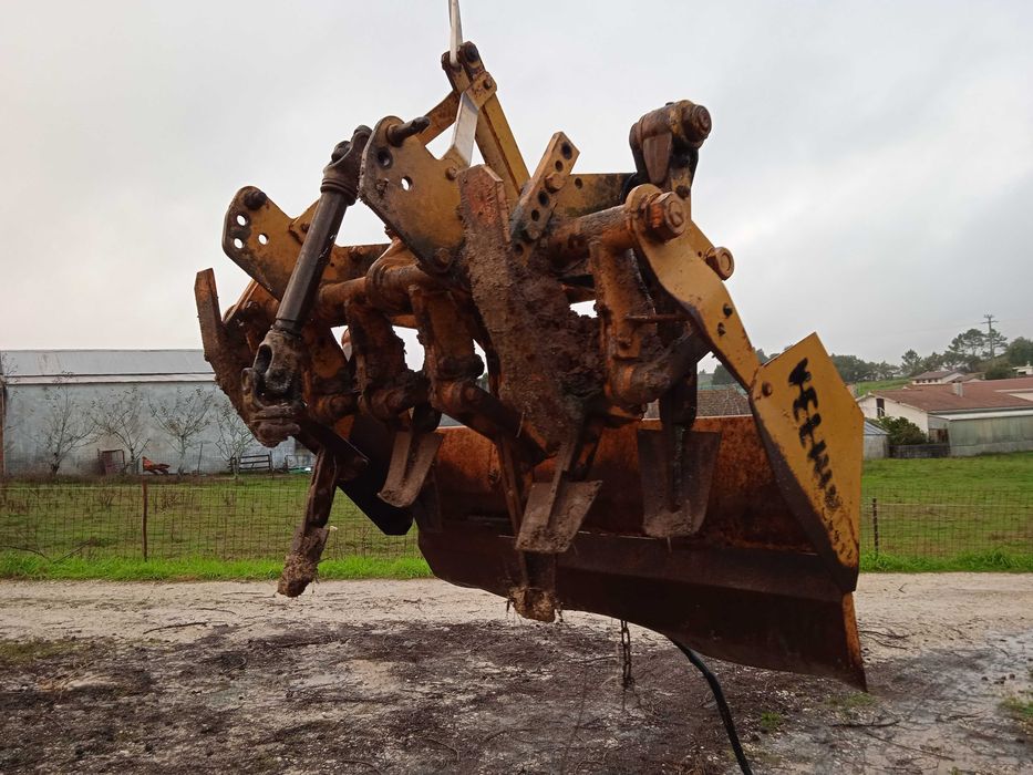 Cavadeira para trator de 1 metro e 40