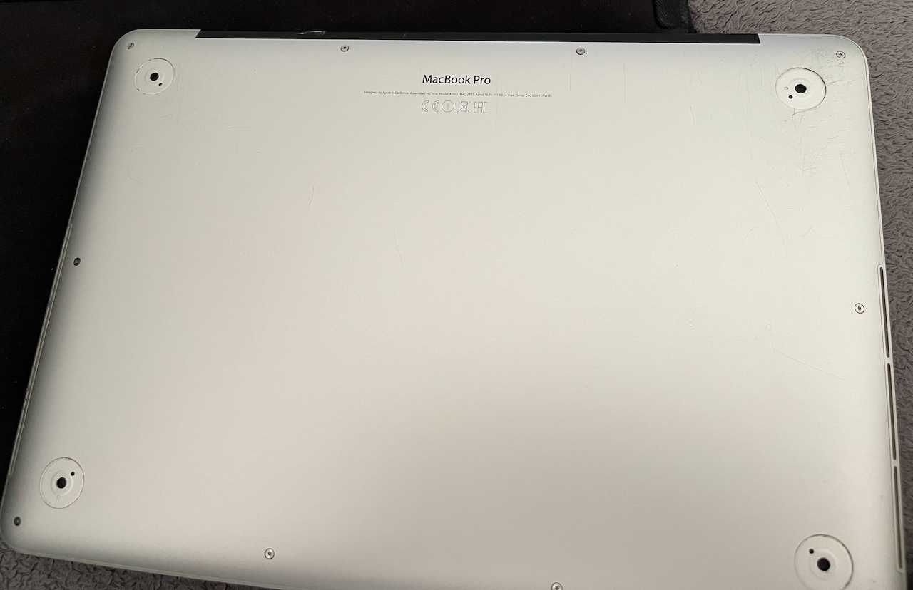 Macbook Pro 13'' (A1502) | 8 GB RAM | 512 GB SSD