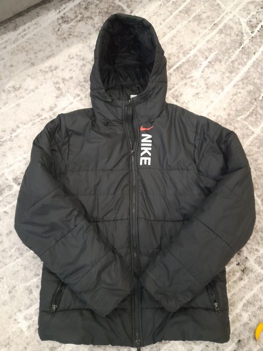 Куртка Nike 14-15 років