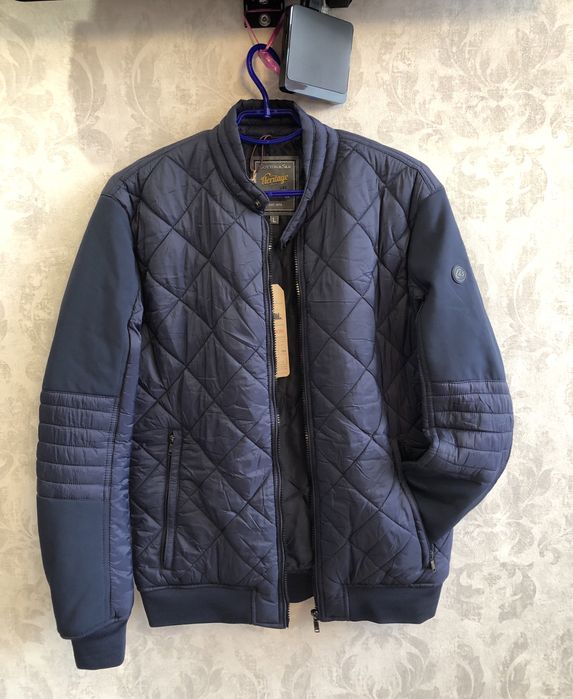 Чоловіча куртка стьобана