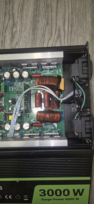 Инвертор 12 / 220 ПІД РЕМОНТ