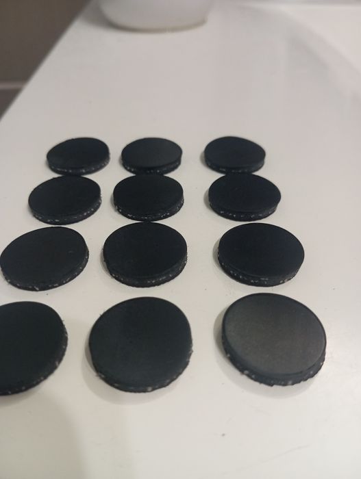 Podkładki gumowe fi 20