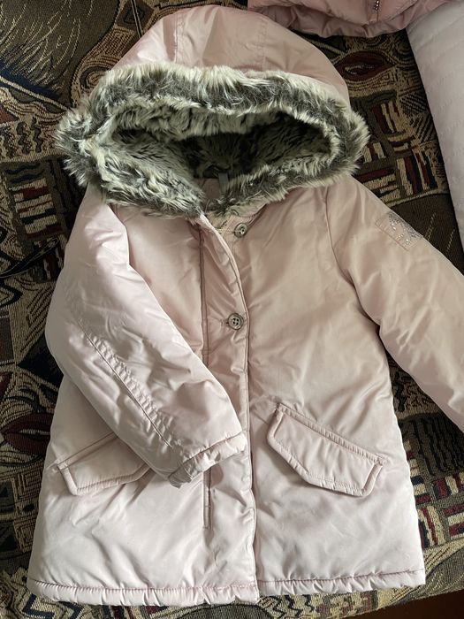 Продам дитячу зимову куртку на дівчинку 18/24 міс