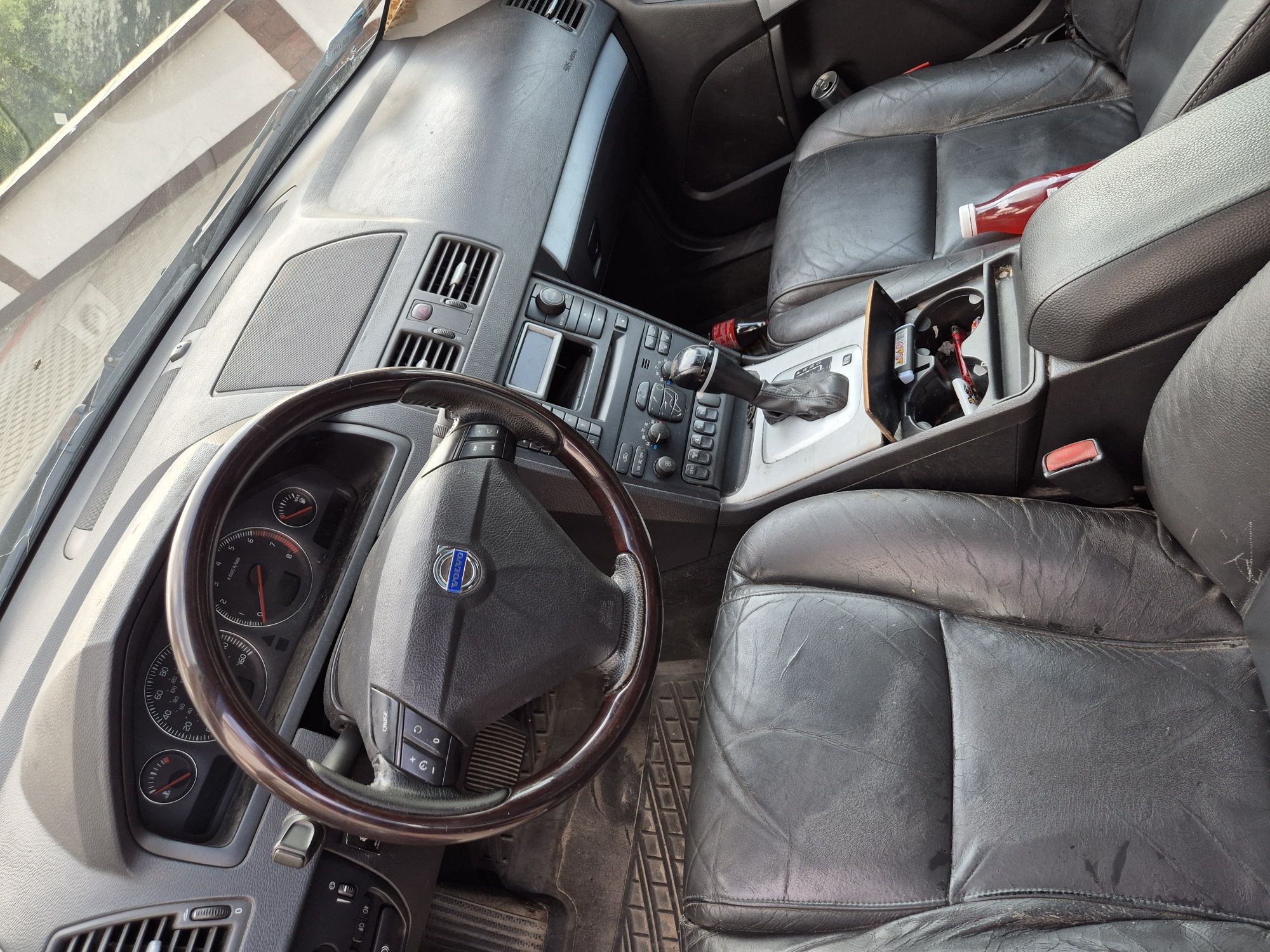 Volvo xc90 v8 4.4 bez gazu sprawne jeżdżące okazja