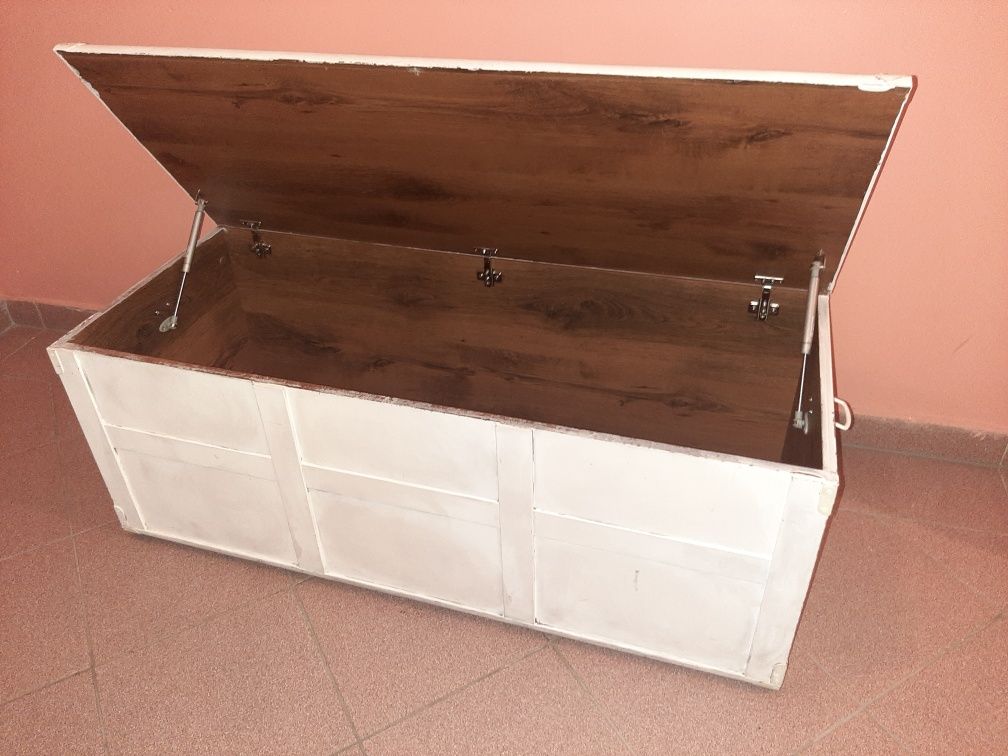 Skrzynia pojemnik box na bieliznę