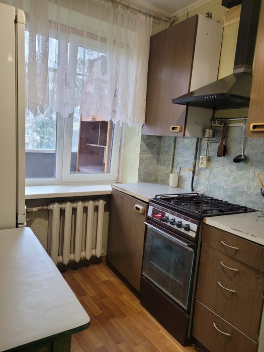 Оренда 1 км.кв.вул.Довженка/Мазепи(Парк,озеро),все необхідне є,вільно