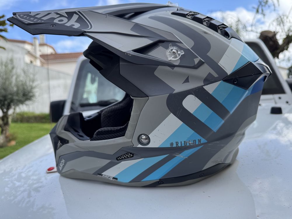 Capacete Airoh aviator 3