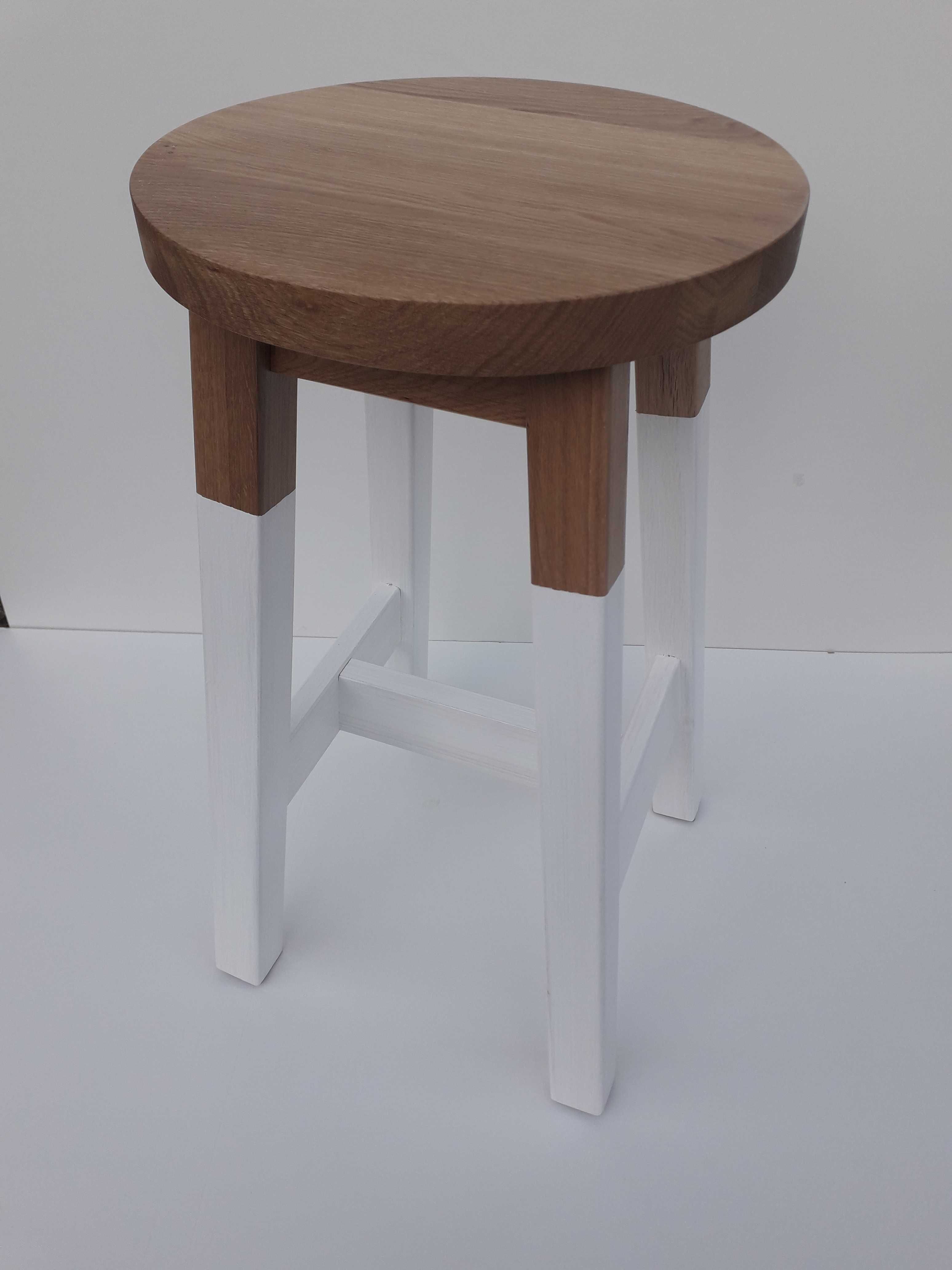 Designerski taboret dębowy 60 cm – biały+dąb, ręczna robota