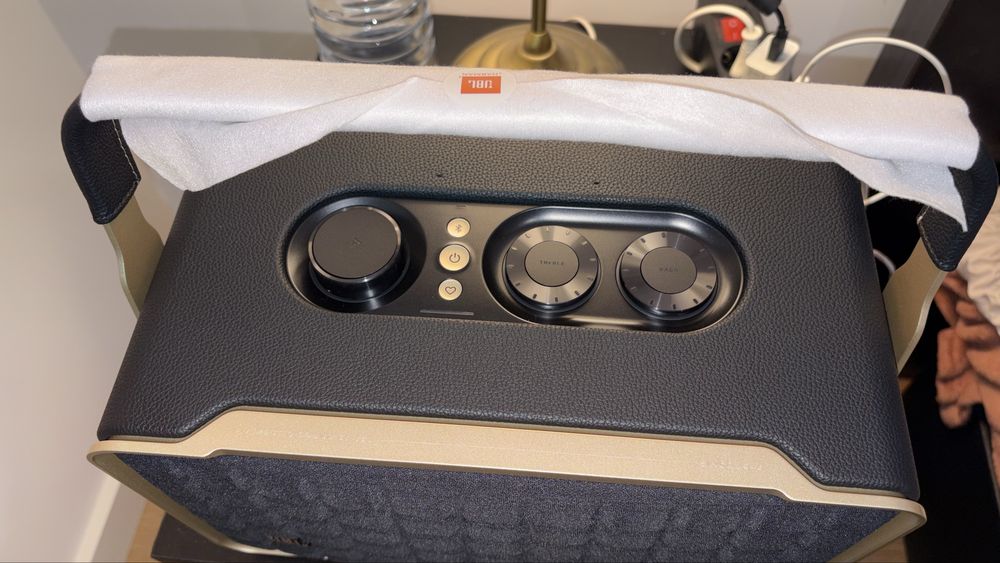 Coluna Wireless JBL Authentics 300 Nova