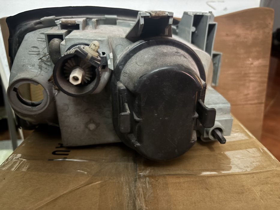 Otica RENAULT CLIO I 90-98