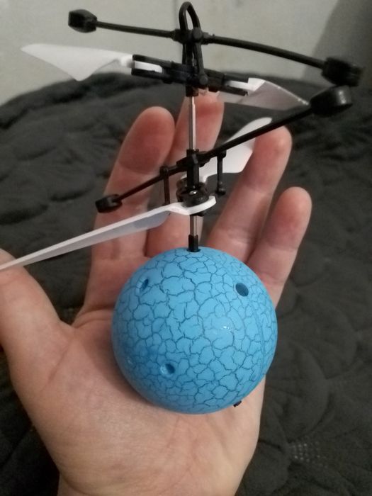 Іграшка літаюча  для дітей та дорослих