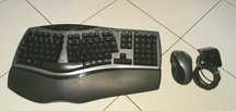 Klawiatura i mysz bezprzewodowa Logitech.