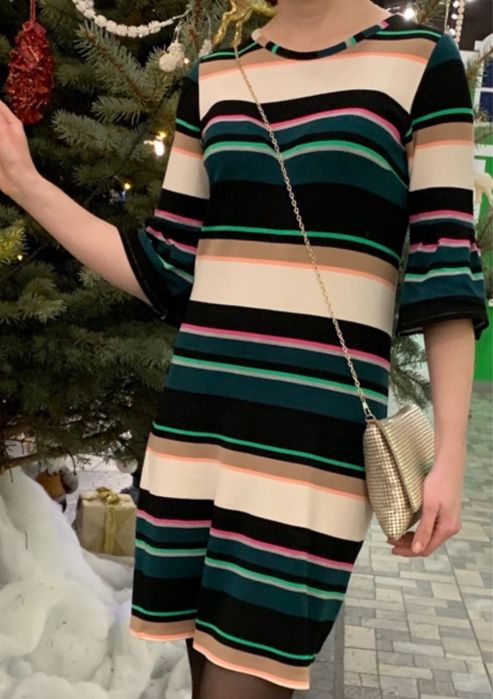 Сукні та юбка  на жіночку 165см, тендітну S (все разом)