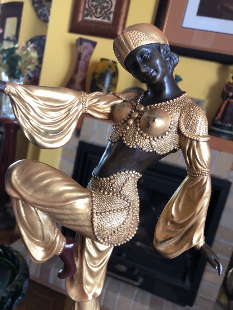 A Bailarina, escultura Arte Deco de D. H. Chiparus