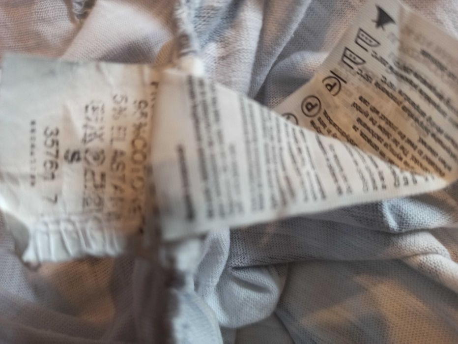 letnia sukienka ze wzorem moro UNISONO