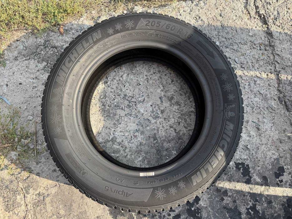 Шини зима 2 шт. 205/60/R16 Michelin Alpin 5