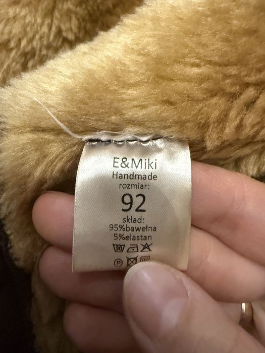 Dziecięcy kożuszek unisex E&MIKI- bardzo dobry stan !!!