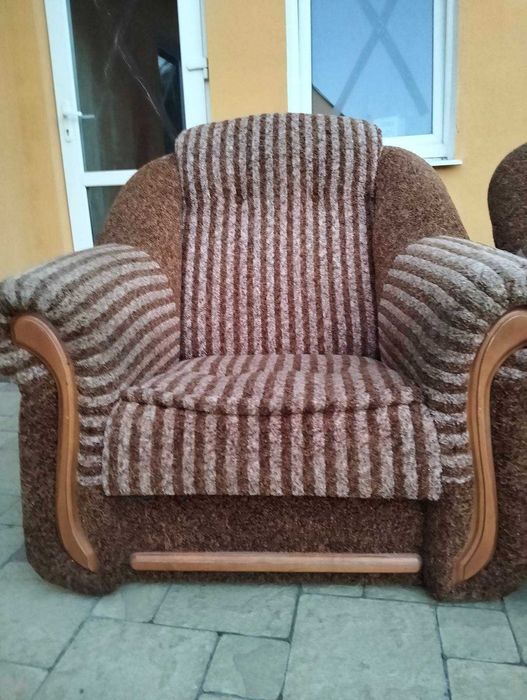 Продам два крісла