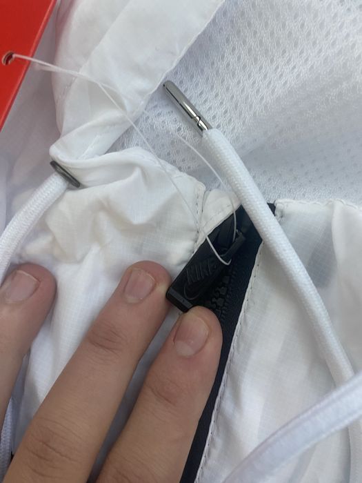 Nike вітровка