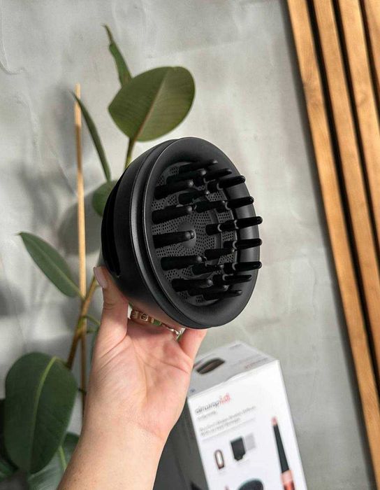 Новий Мультистайлер Dyson HS08 Strawberry bronze