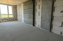 Продаж гарної 3к квартири для великої сім'ї в обжитому будинку