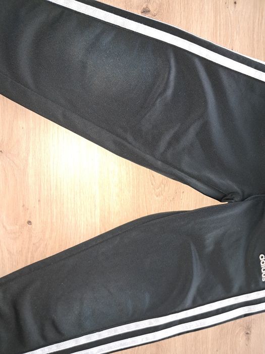 Spodnie dresowe chłopięce adidas rozmiar 116