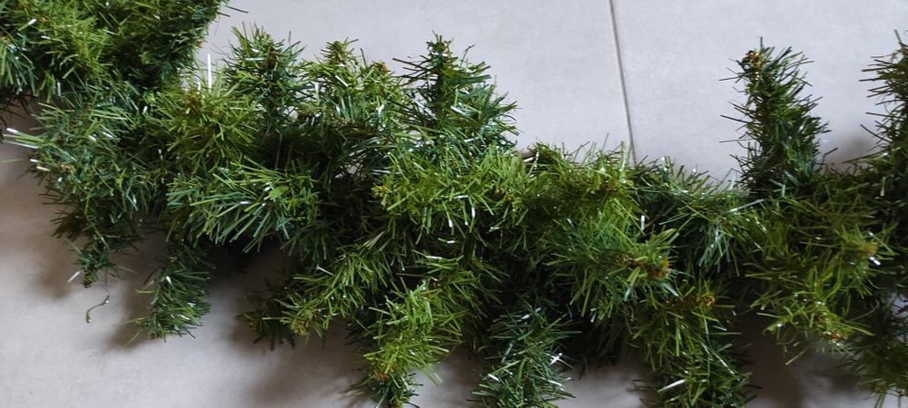 Girlanda długość 2,7 m używana