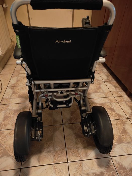 Sprzedam nie używany wózek elektryczny Airwheel H3S