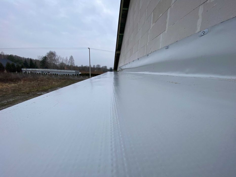 Dachy płaskie Hydroizolacja Tarasy Balkony Obróbka blacharska Membrana