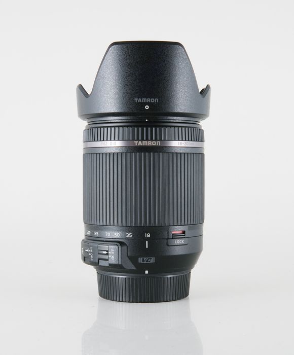 Tamron 18-200mm f/3.5-6.3 Di II VC Nikon, stan idealny + filtr UV