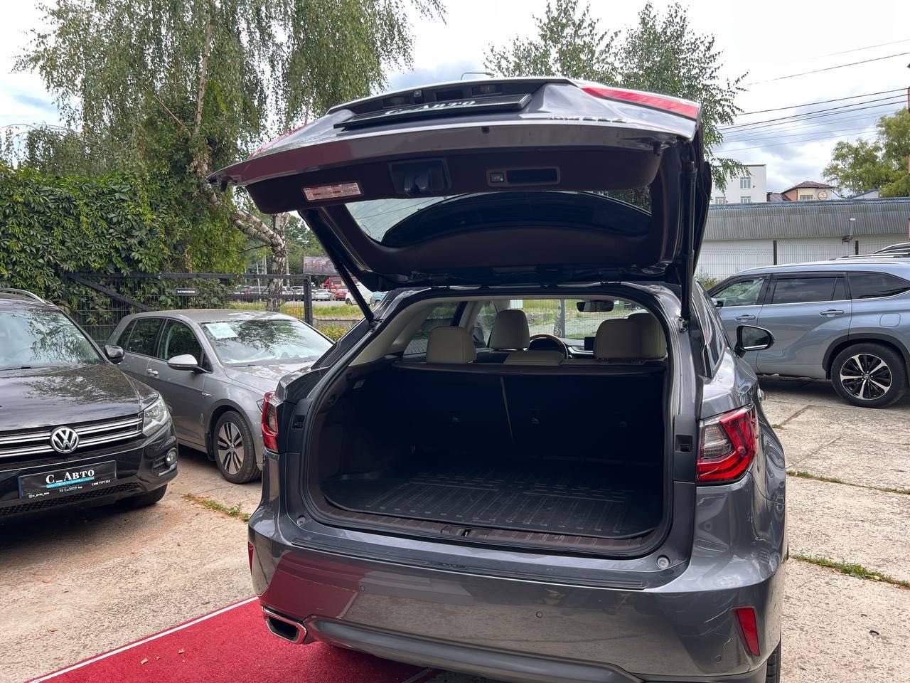 Lexus RX 350 в кредит без авансу