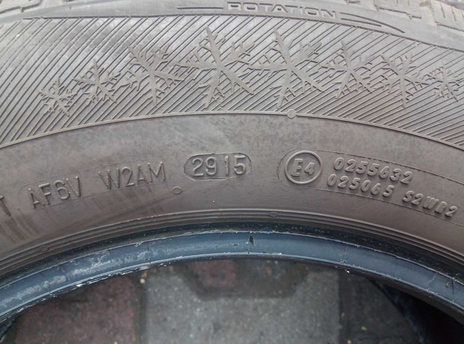 Używane opony zimowe 215/65R16 Barum Polaris 3 (98H).