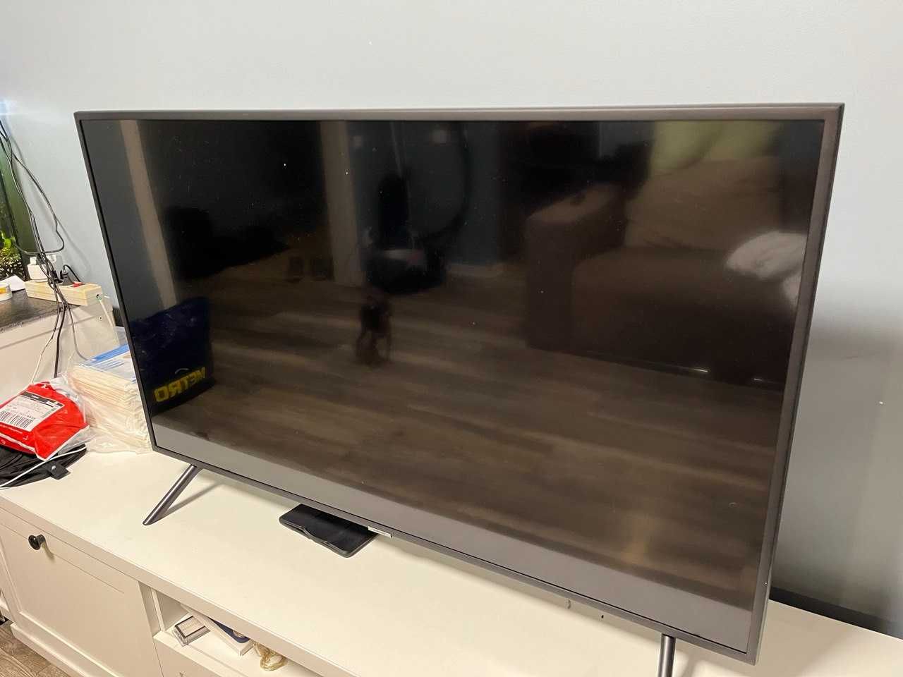 Телевізор Samsung EU49NU7172UXXH