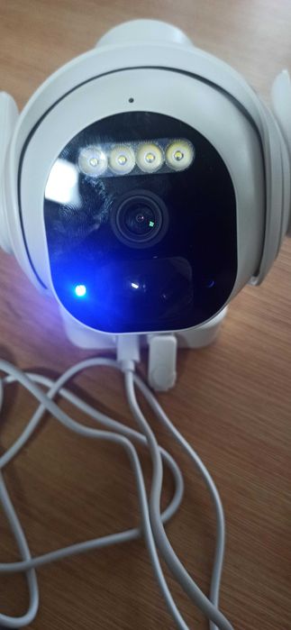 Câmara PTZ a energia solar LSC Smart Connect