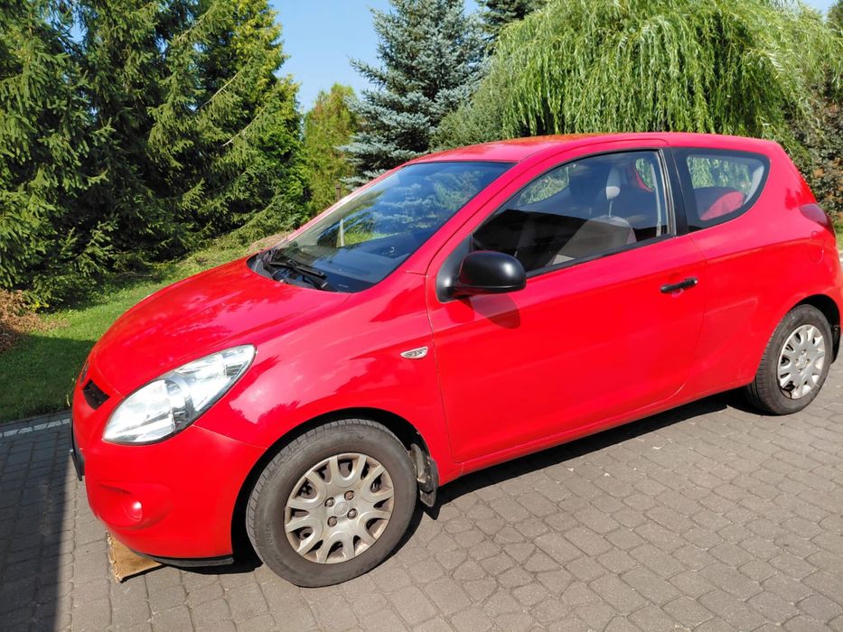 Sprzedam Hyundai i20 / silnik 1248 cm3 / 78 KM / 57,20 kW / 2010 r.
