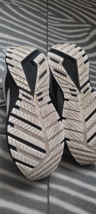 Кроссовки Brooks 41