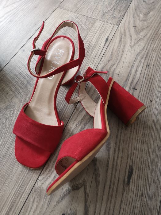 Sandałki Ryłko r. 37