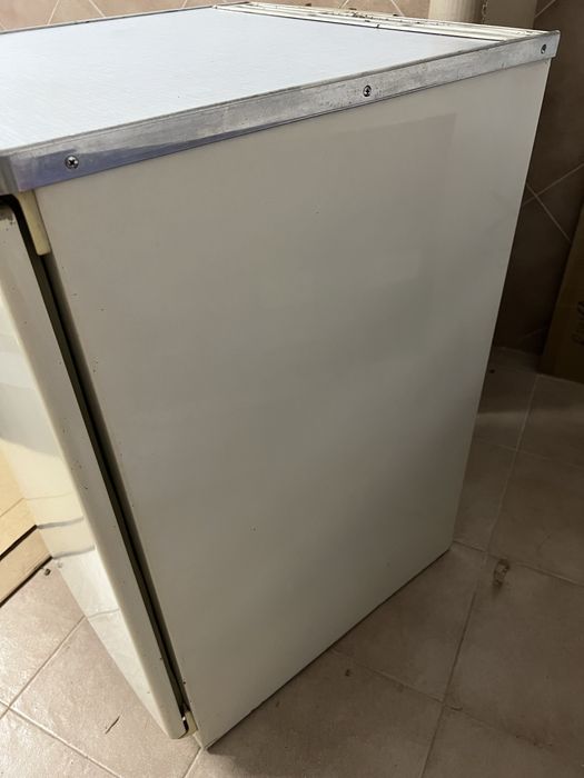 Frigorifico linde vintage (não funciona)