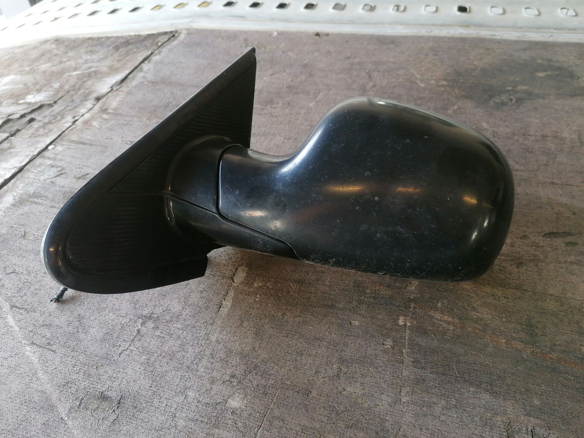 Lusterko lewe Chrysler Voyager RG 01-07
